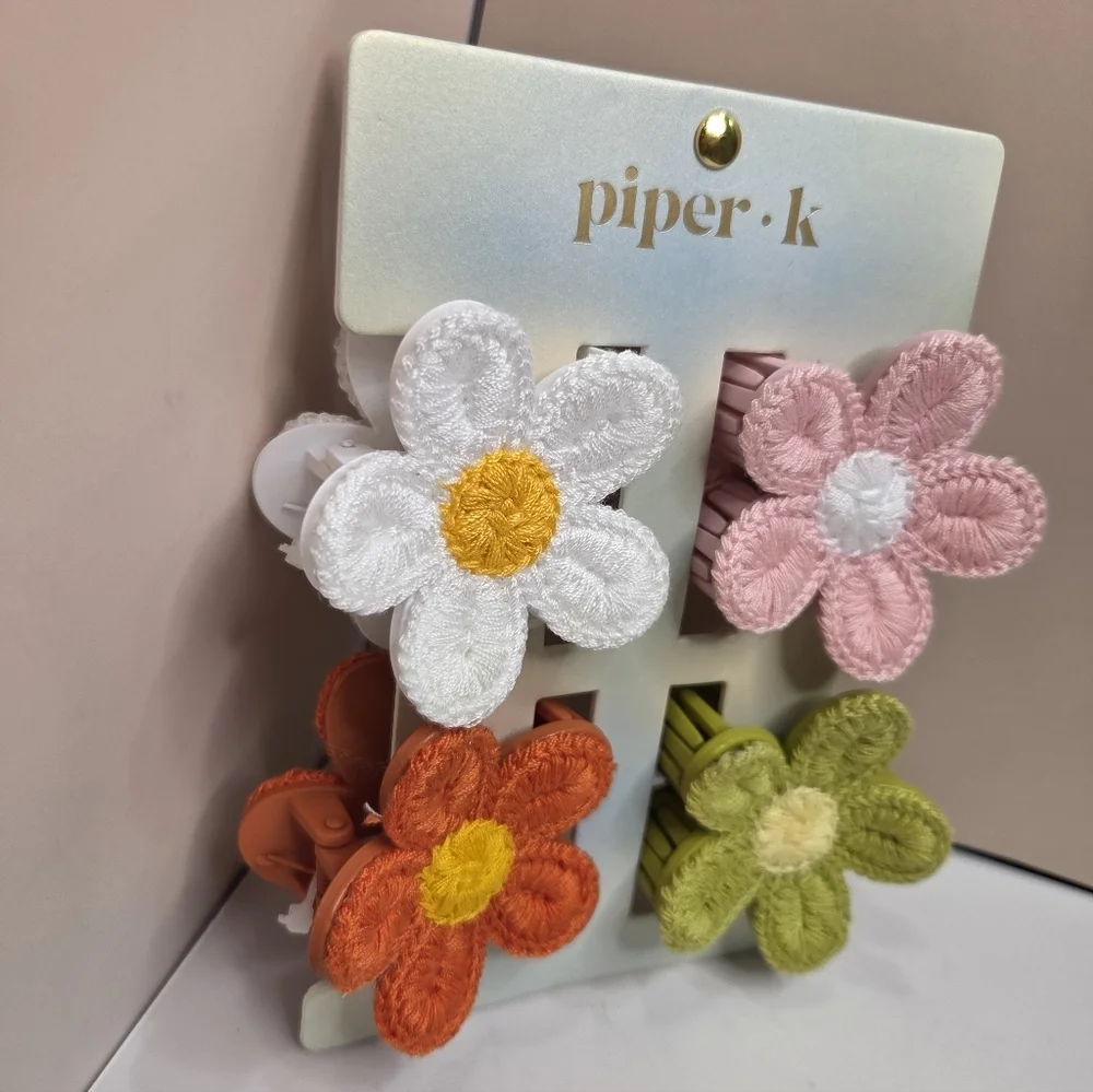 🤍▪️Piper K ▪️crotchet Daisy Hair Clip Set - Pink, White, Orange, Green